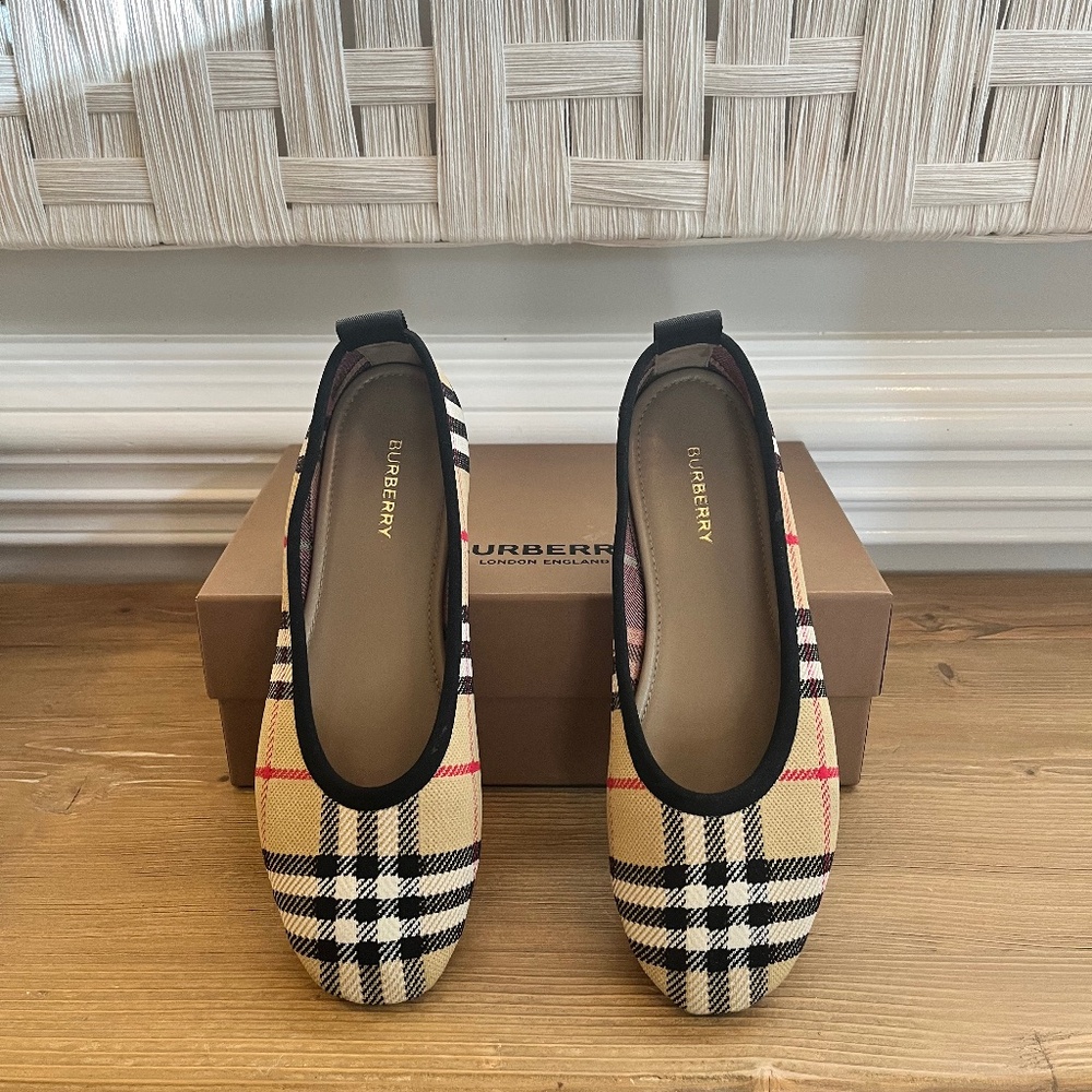 Burberry Ballet Loafer Vintage Check - EXC COND! - SZ 39